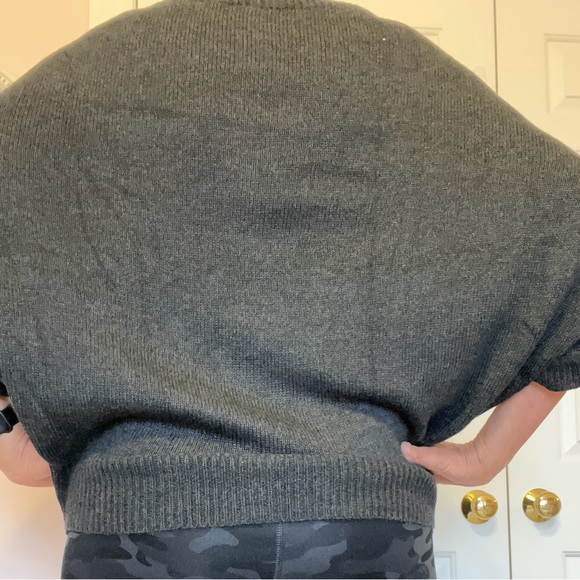 Ann Taylor sweater - Picture 6 of 10